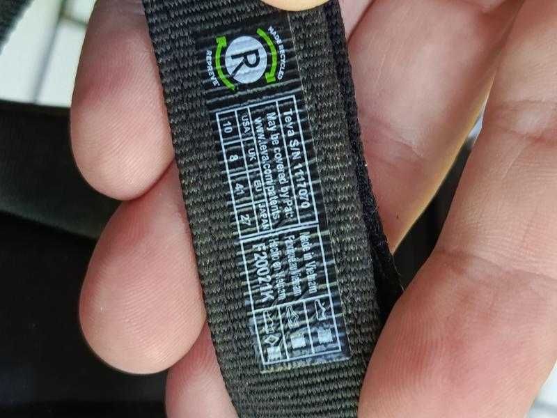 Продам оригинальные сандалии Teva, стелька 27 см. Состояние идеальное