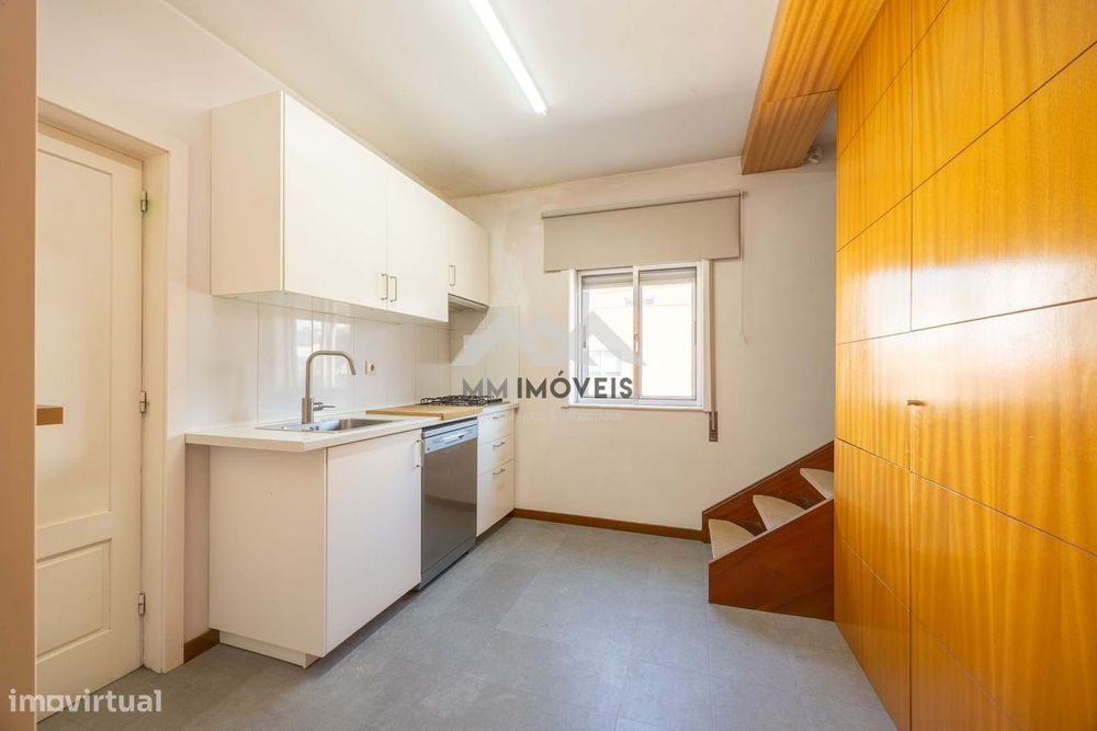 Imóvel Único: Habitação + Espaço Comercial | Excelente Oportunidade de