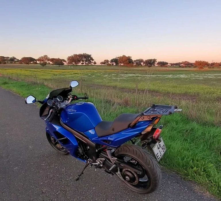 2009 Triumph Sprint ST 1050