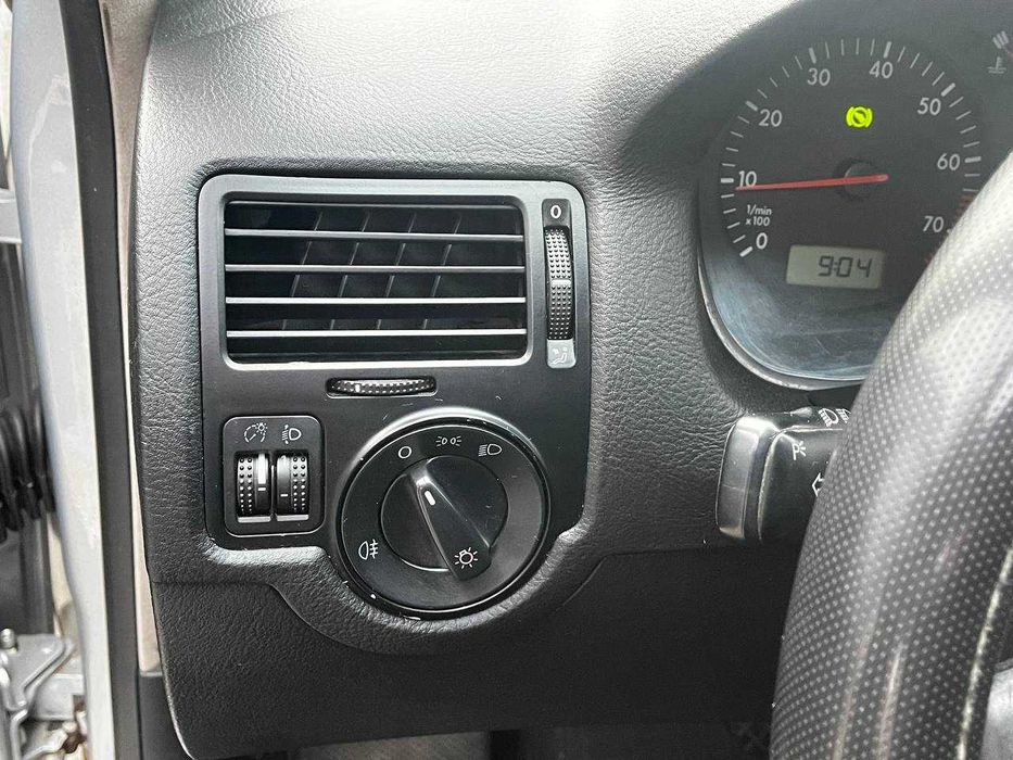 Volkswagen Bora 2003 Атомат Газ Бензин