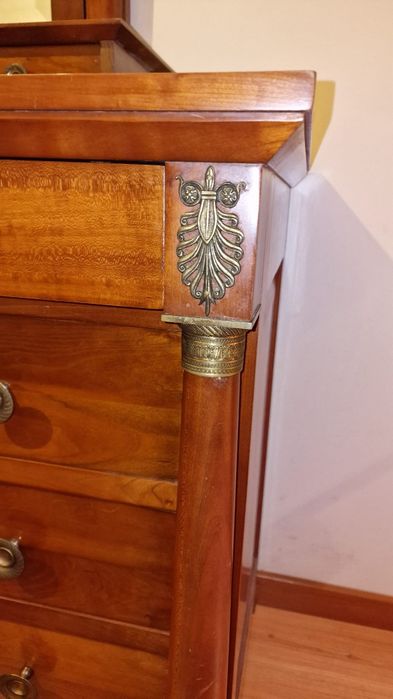 Recheio de casa - móveis de madeira