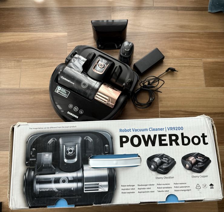 Robot sprzatający odkurzacz Samsung VR9200