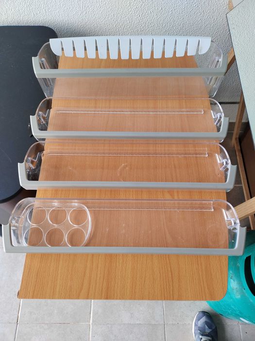 Prateleiras frigorifico Ariston