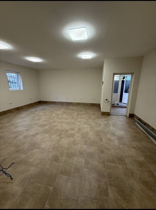 Оренда комерцій від власника новобудова вул. Жасминова. Перша здача
