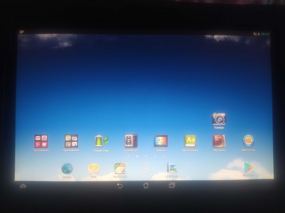 ПланшетASUS (K005 (ME302KL)