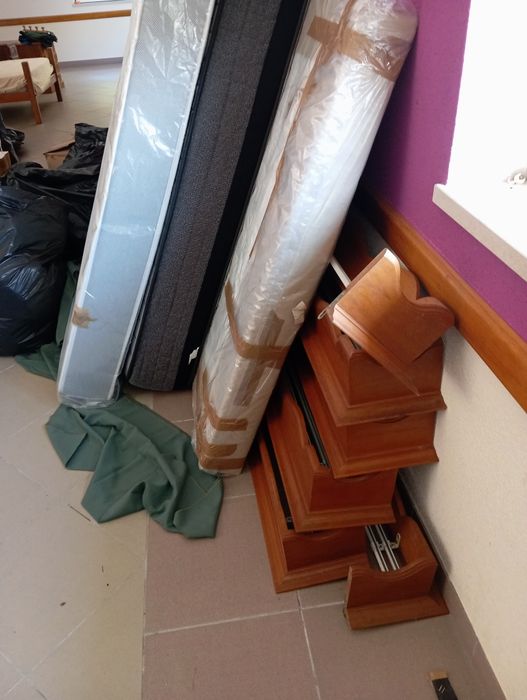 Moveis quarto e outros diversos camas olchoes novos