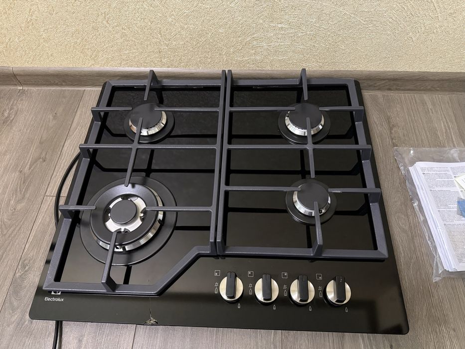 Продам Варочную поверхность ELECTROLUX