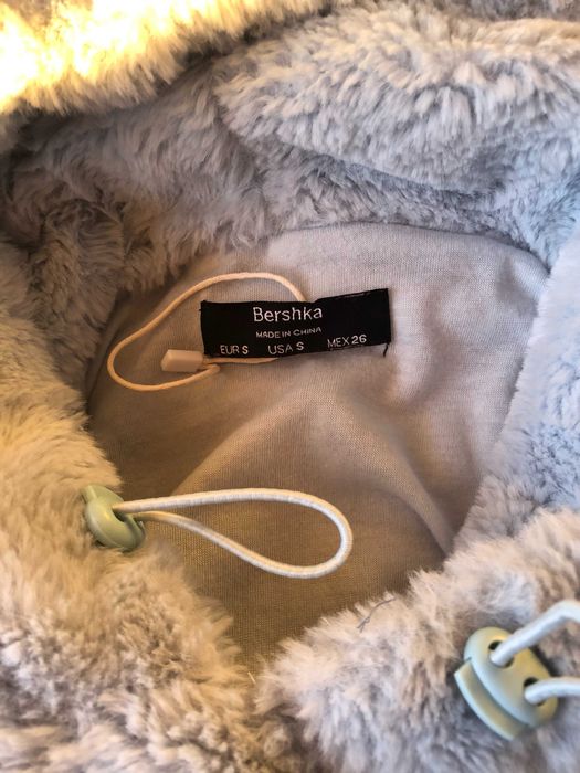 Novo - Sweater - Bershka - S