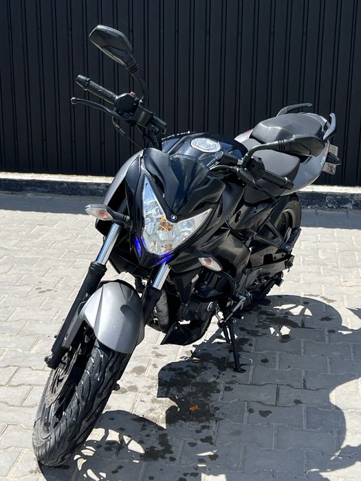 Bajaj pulsar ns200