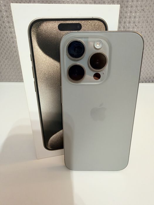 Iphone 15 pro 256GB Titan