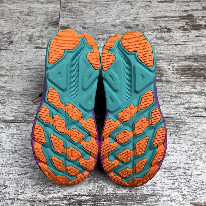 Кросівки Hoka Clifton 9 GTX 1141490F розмір 40 оригінал