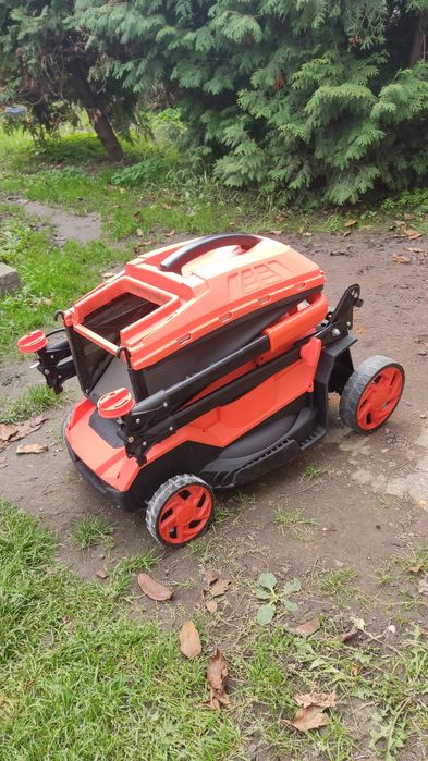 Акумуляторна газонокосарка Dnipro-M DLM 200 BC Dual