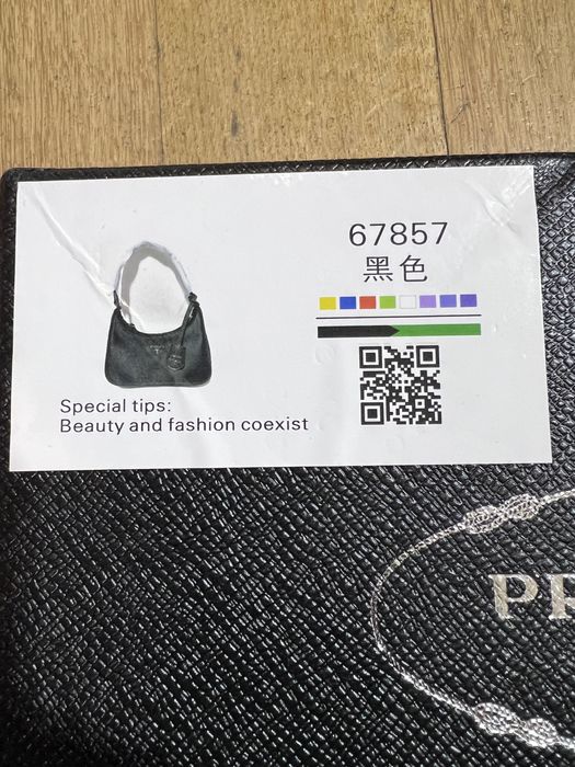 Mala Prada Re-Edition 2005 Nylon Preta – Completa com Caixa e Recibos