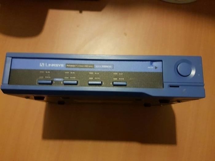 KVM 4 Linksys