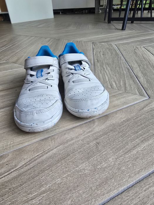 Halówki Kipsta rozm. 33 buty na w-f
