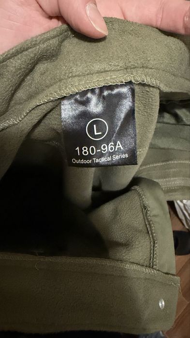 Топ-якість! Тактичний костюм Softshell: Вітрозахист та тепло в одному комплекті