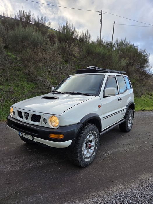 Nissan Terrano 2.7