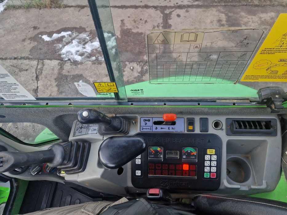 Міні екскаватор, мінік гусенечний Bobcat E25, 2013р.в., 2500кг