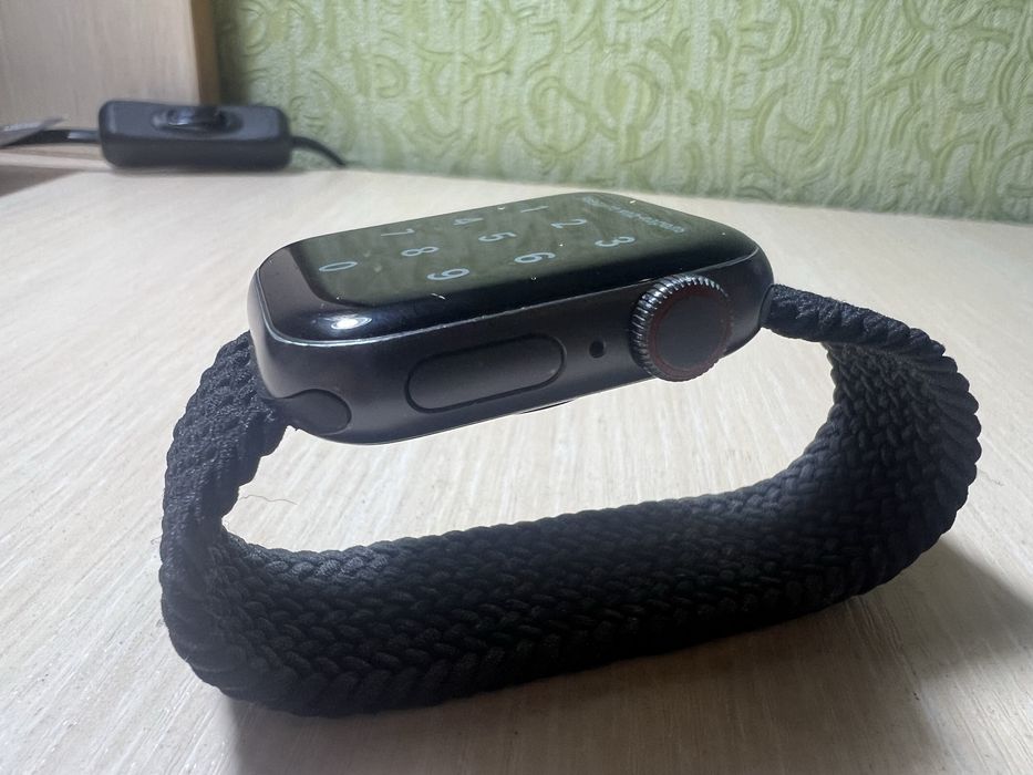 Apple Watch SE 40 mm