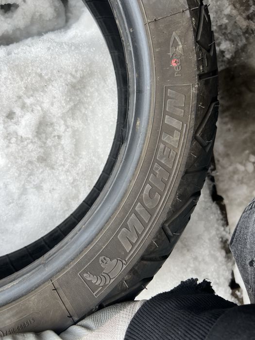 Мотошина Michelin 140/70/14