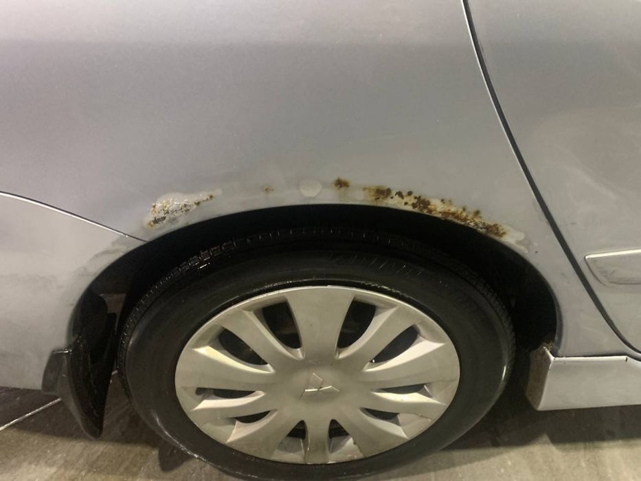 Лансер 1,6 бензин