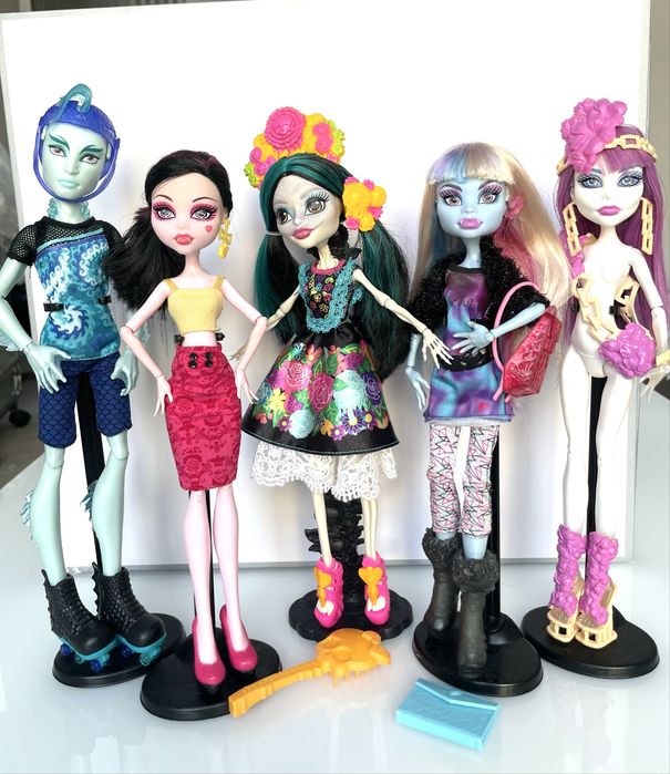 Ляльки  Monster High покоління g1