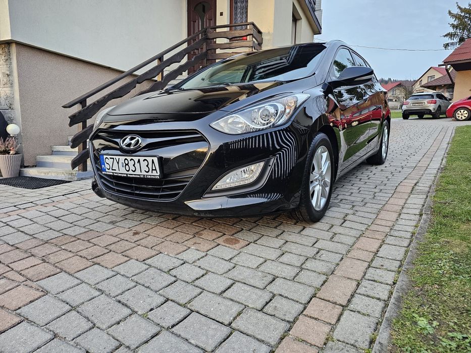 Hyundai i30 2013r 1.4 benzyna  serwis ASO do końca