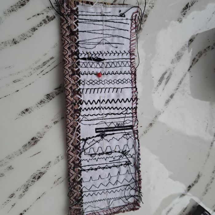 Швейна машина Хускварна