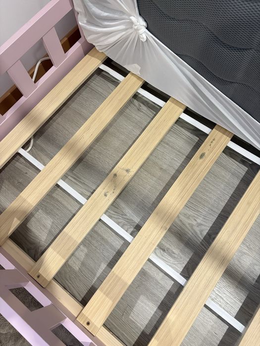 Cama montessori com colchão