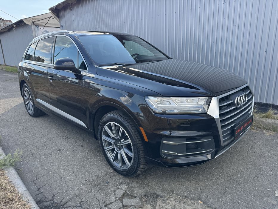 Audi Q7 3.0 4*4 7 місць
