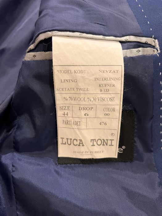 Чоловічий костюм