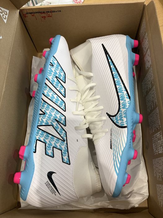 Chuteira Mercurial SuperFly 9 Club FG/MG