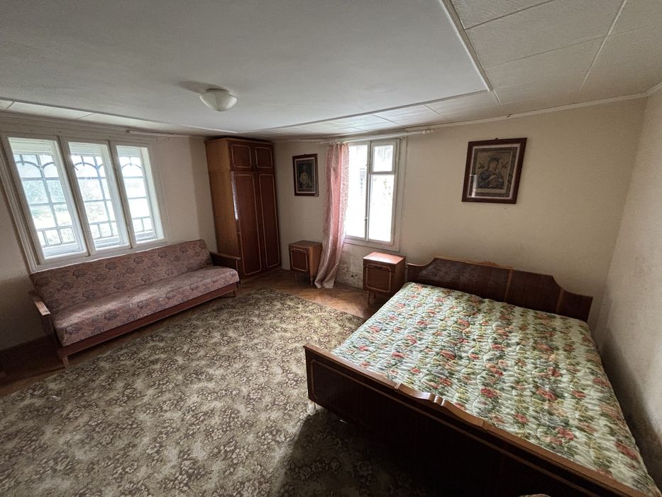 Продаж Будинок 63 м². Ділянка 13 сотих. Підпечери. Центр. Світло. Газ