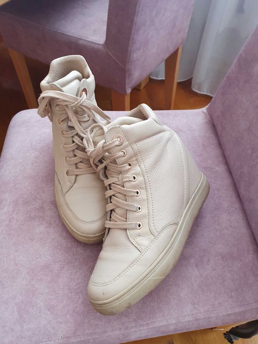 Sprzedam buty firmy Badura rozm.37