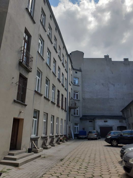 Mieszkanie w centrum Łodzi z parkingiem