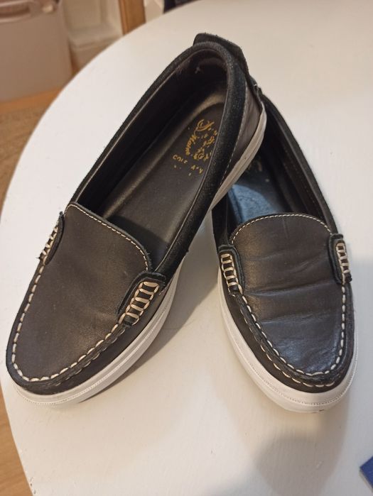Mokasyny damskie rozmiar 35 . Cole haan. Miekka skóra licowa