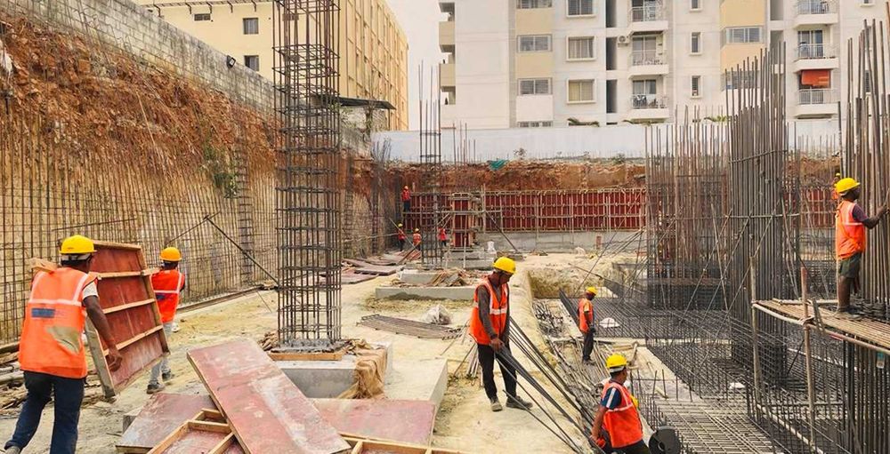Engenheiro Civil / Diretor de Obra / Projetos de Especialidades