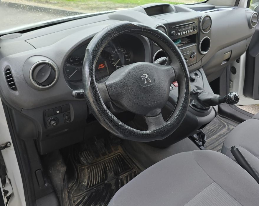 Peugeot Partner L1 (curta) 1600 (92cv)