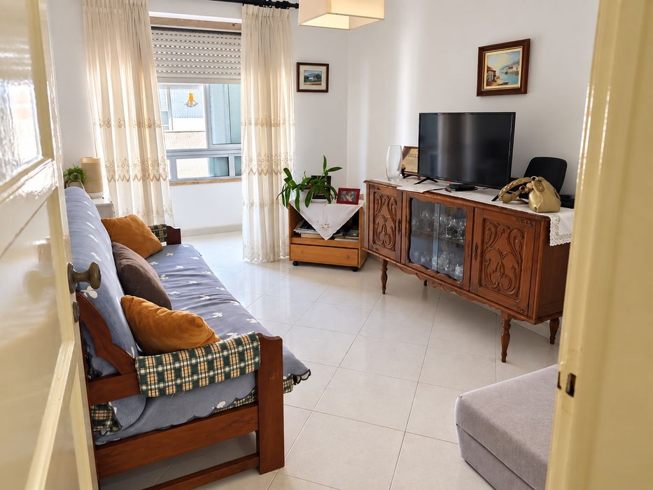 Apartamento T2 à venda em Seixal, Arrentela E Aldeia De Paio Pires, €230.000