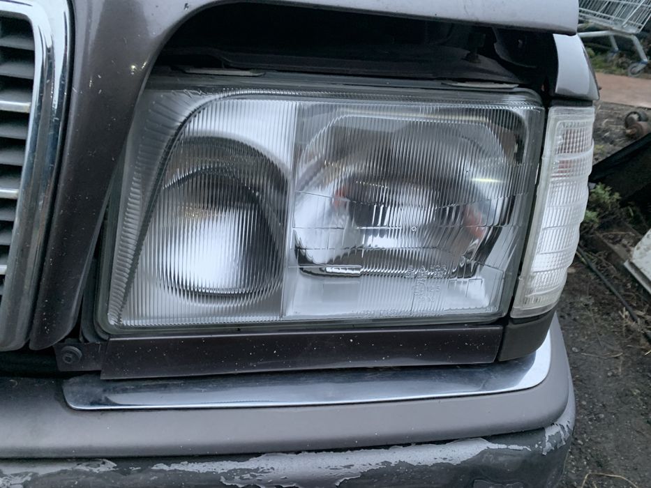 Lampa mercedes w124 e klasa lewa