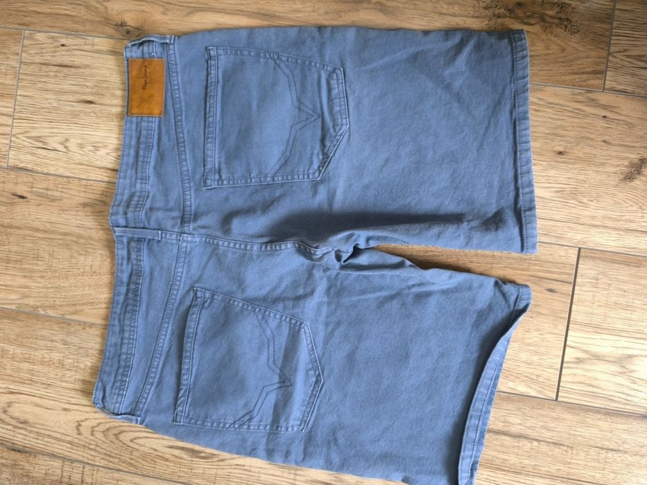 Krótkie spodnie męskie Pepe Jeans rozm. 38