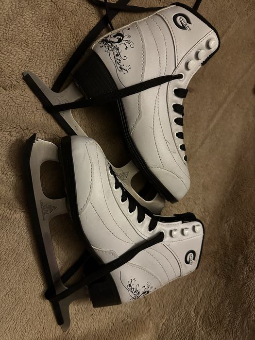 Łyżwy figurowe | figure skate | rozmiar 35 - sturdy