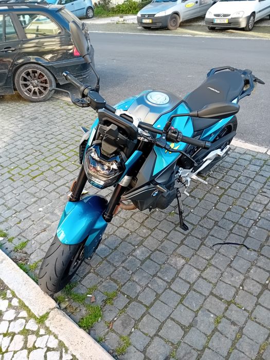 Bmw f 900 r 2025