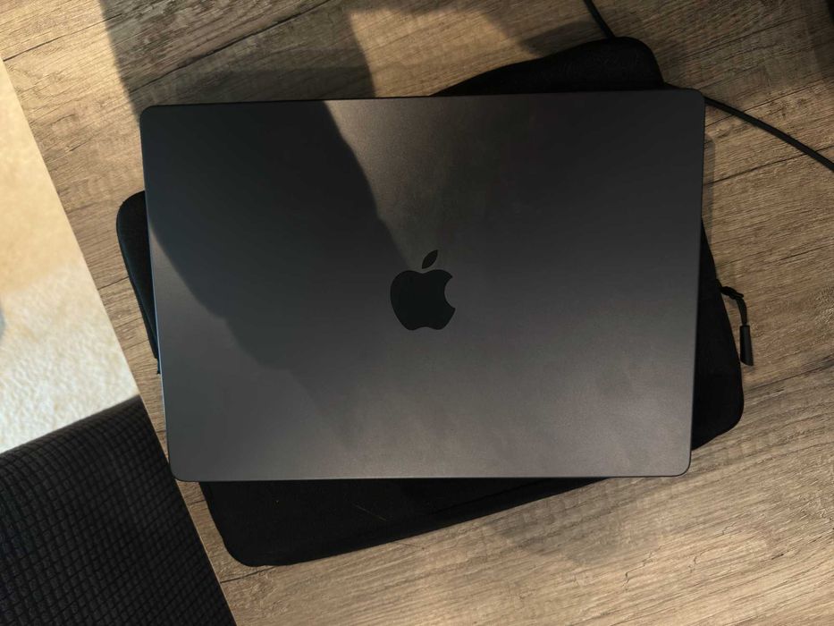 MacBook Pro 14 M3  11C CPU, 14C GPU MEMORY 18GB unified memory64750654200961120