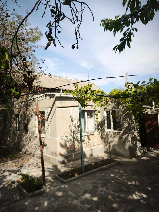 Продам газифікований будинок 100,1 кв.м зі зручностями та ділян 15сот