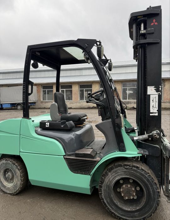 Навантажувач, погрузчик, кара Mitsubishi FD30 (не Toyota, Still)