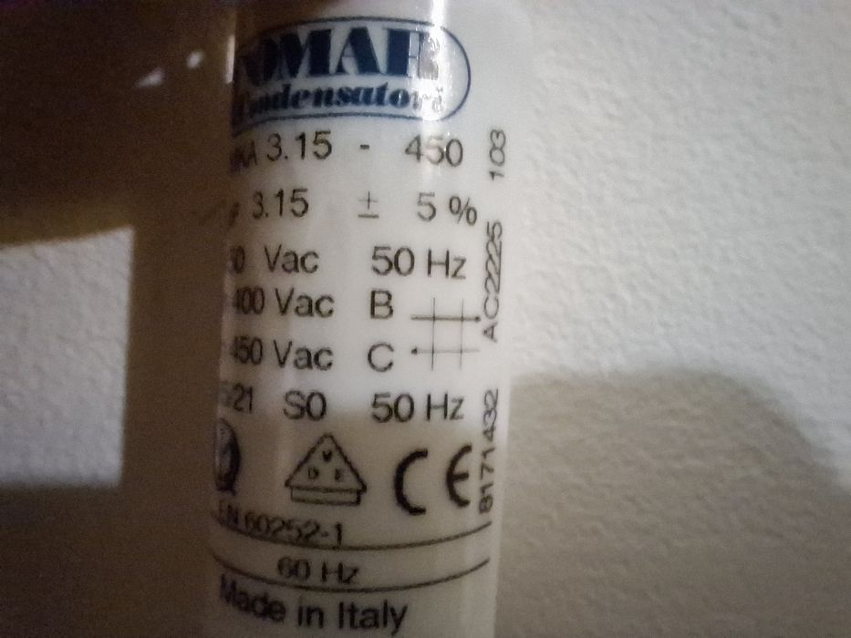 Condensador eléctrico 3,15 uF 50Hz