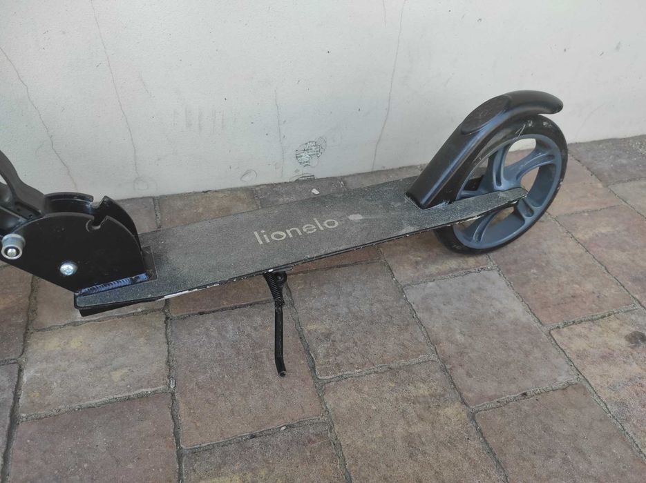 Duża  HULAJNOGA składana amortyzator  LIONELO LUCA