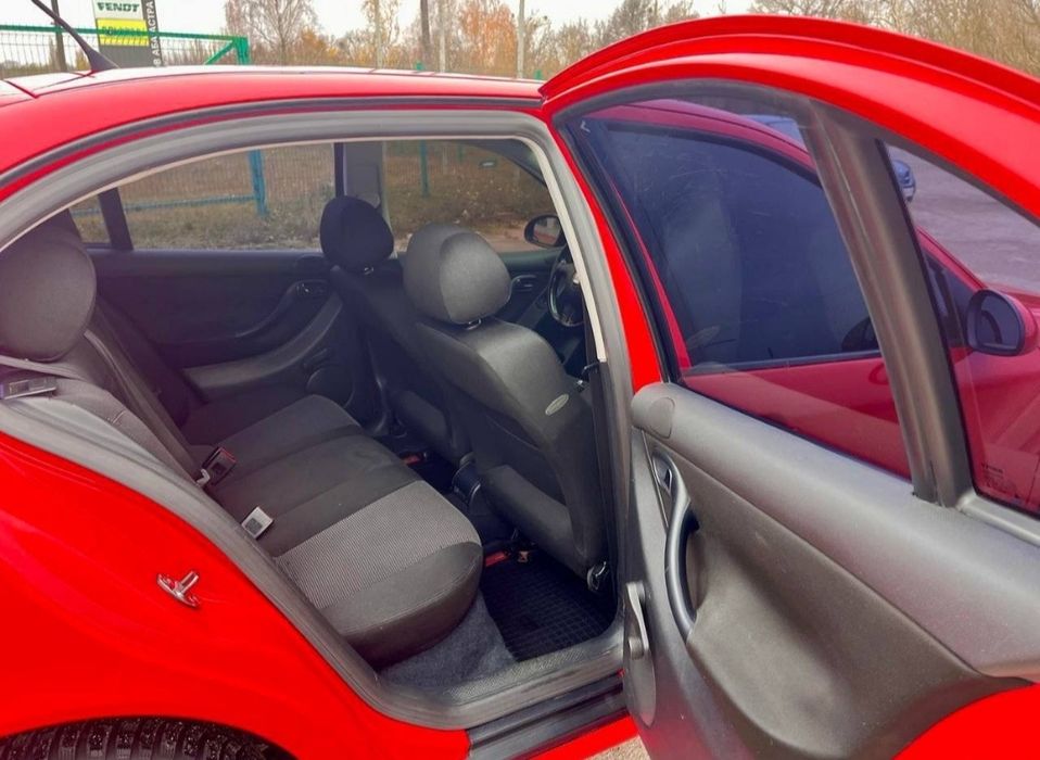 Продам Ceat Leon