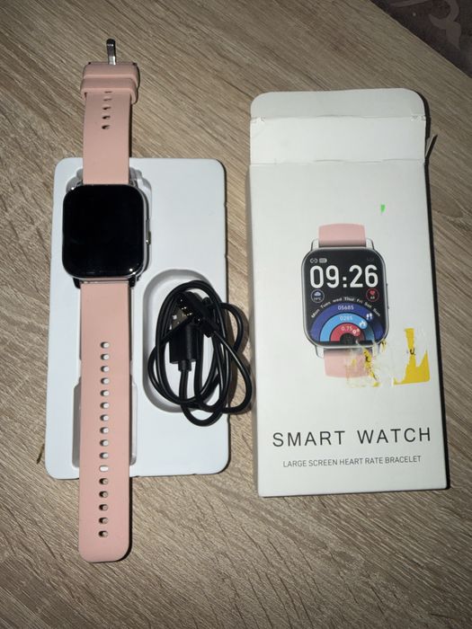 Смарт годинник жіночий